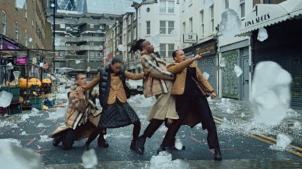 Burberry, Festive - Burberry, Festive. Director: By Megaforce