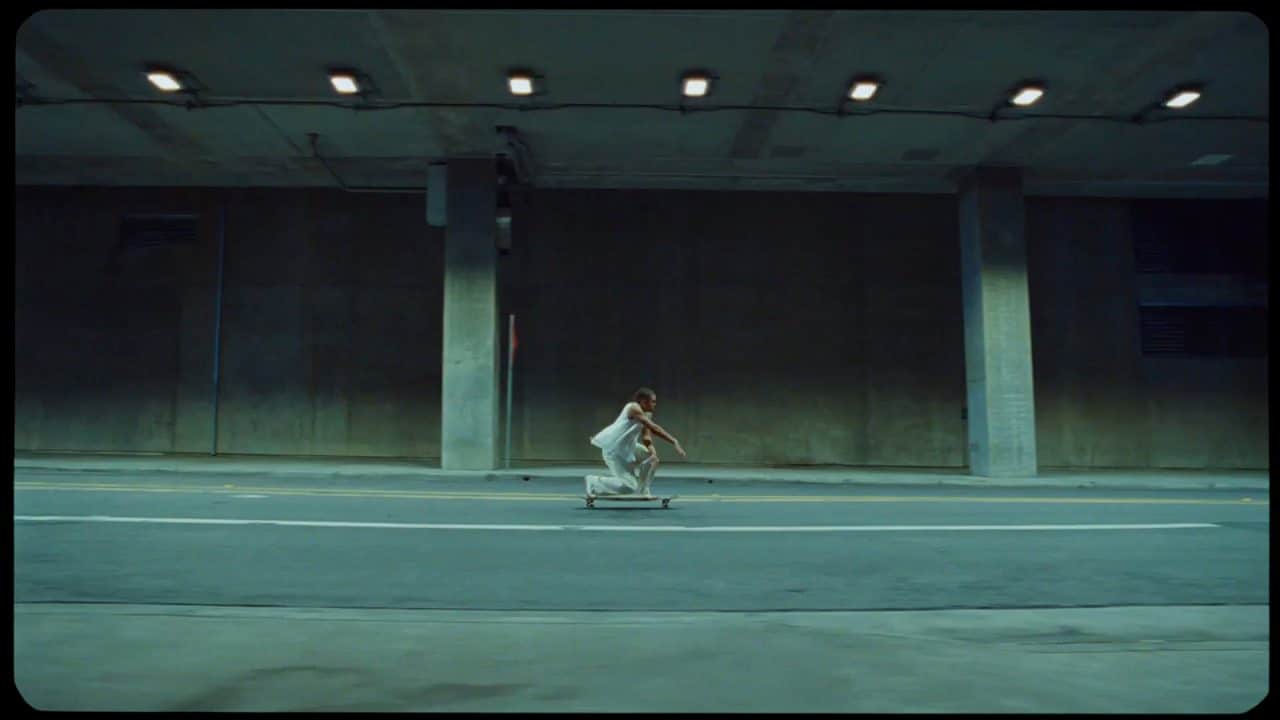 Facebook, Longboard Family - Object & Animal. Director: FKA twigs