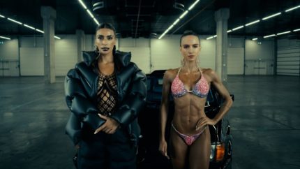 Sevdaliza, Nothing Lasts Forever - Partizan. Director: Willemskantine