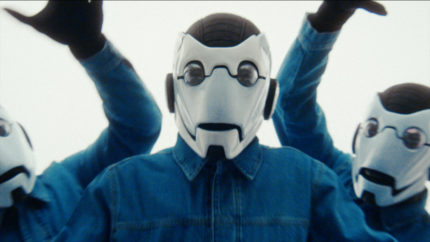 Hot Chip 'Broken' - Unsigned. Director: Maxim Kelly